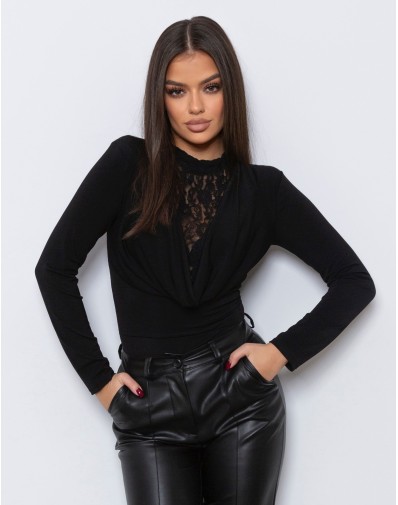 Body z Koronkowym Dekoltem