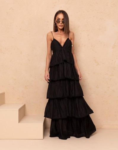 Sukienka Maxi z Falbanami na Ramiączka Czarna QDD618