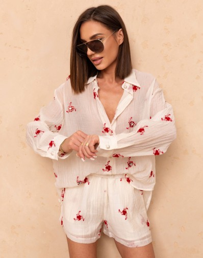 Komplet Ecru z Czerwonymi Wyszytymi Kwiatkami 7239